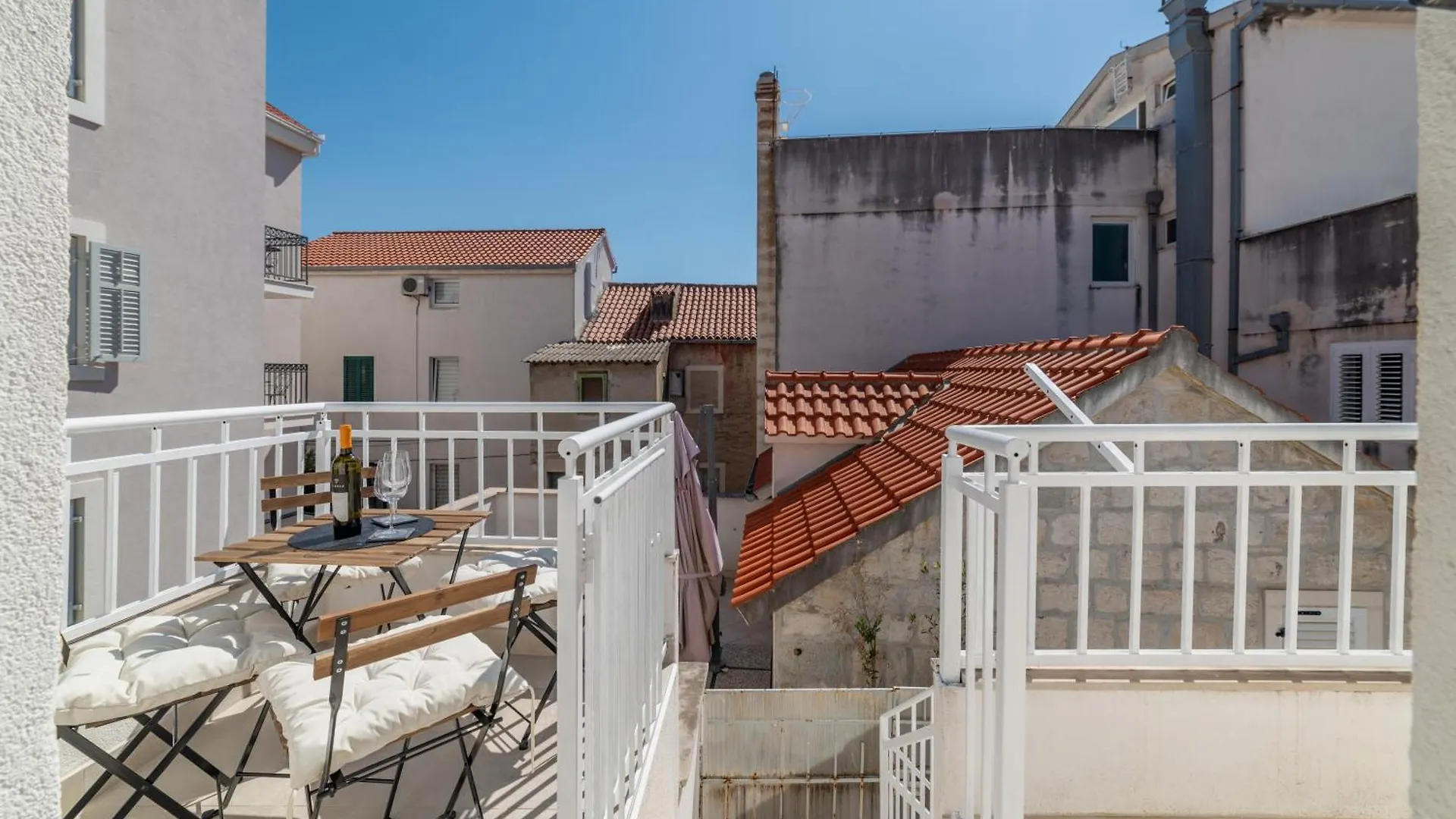 Arapova Apartment Split 0*,