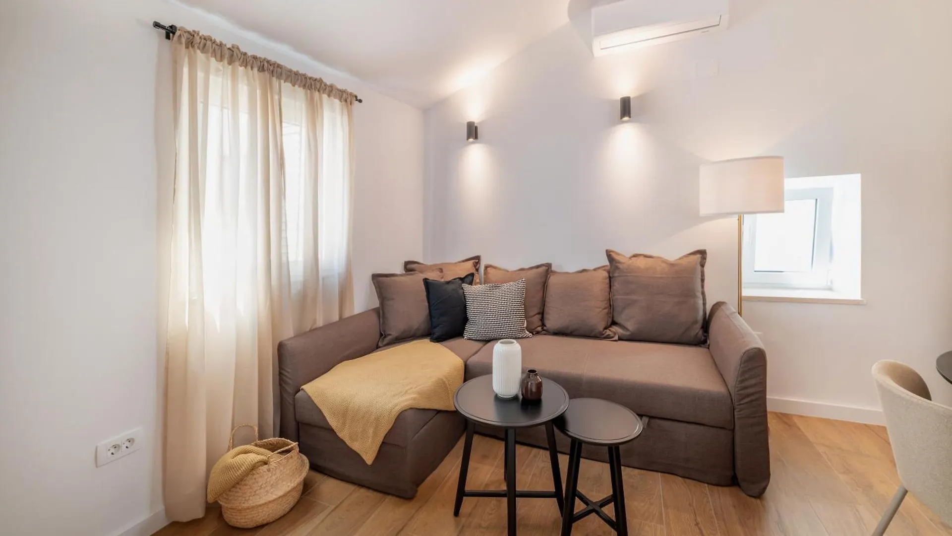 Arapova Apartment Split